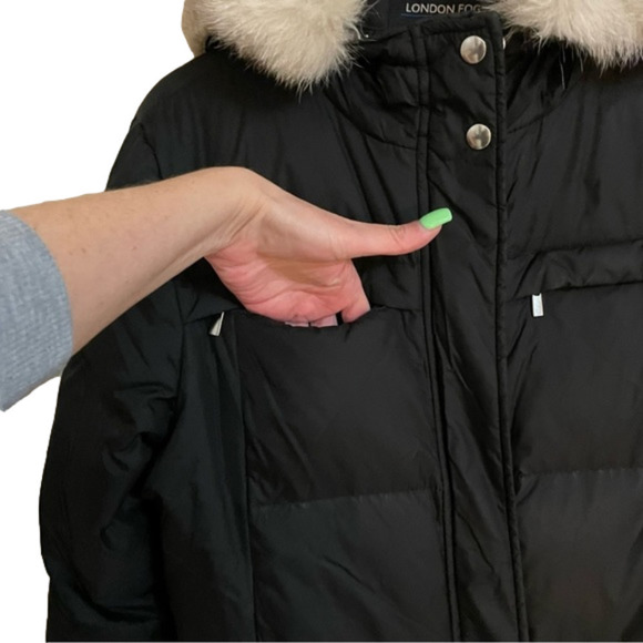 London Fog Down Waterfowl Feathers Faux Fur Knee length Side Zip Hood… - Picture 9 of 15